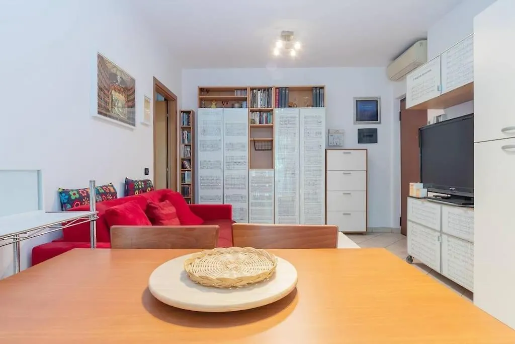 Elegante A 500 Mt Da M4 Con Wifi E Ac Apartamento Milão Itália