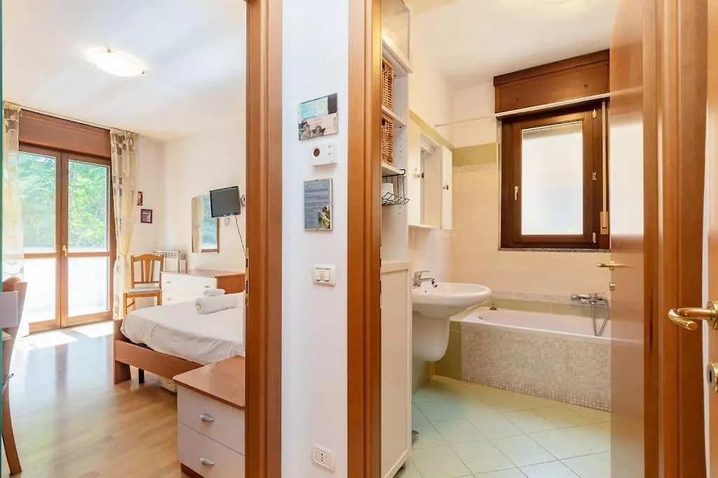 Elegante A 500 Mt Da M4 Con Wifi E Ac Apartamento Milão 0*,  Itália